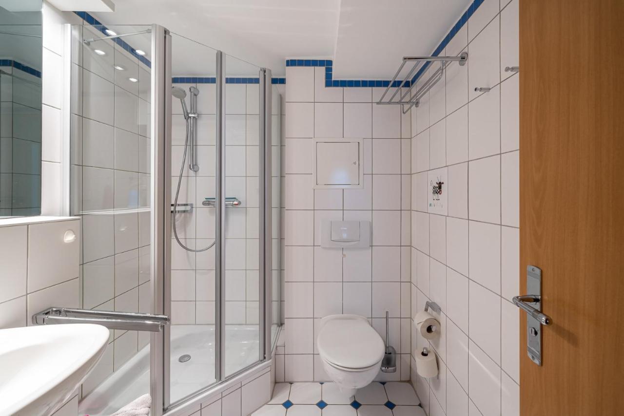 Haus Sonnenschein Goehren Apartment Гьорен Екстериор снимка